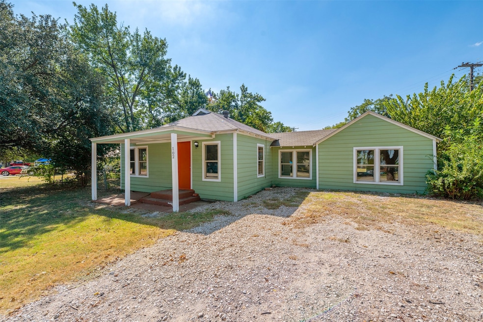 For Sale $200,000 • Co-Listing Agent