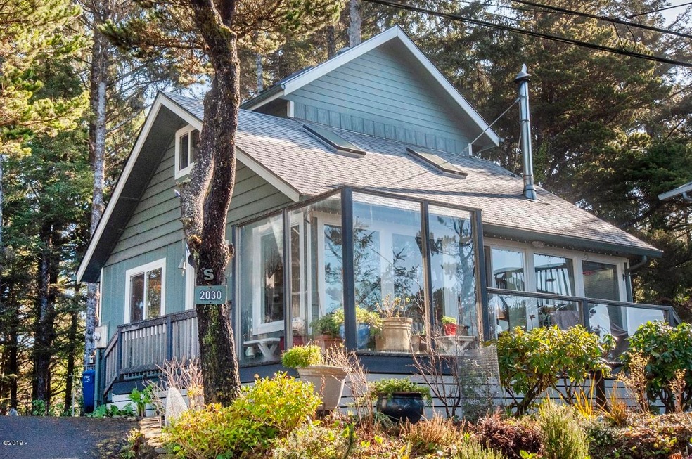 2030 SW Coast Ave, Lincoln City, OR 97367 - photo 1