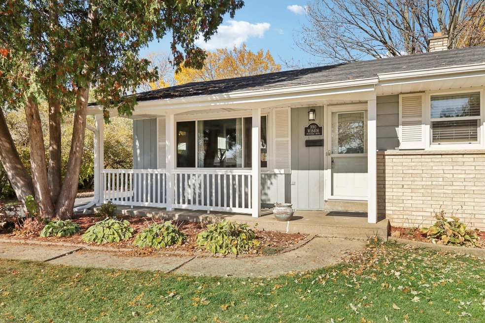 N90W18406 Princeway-005
