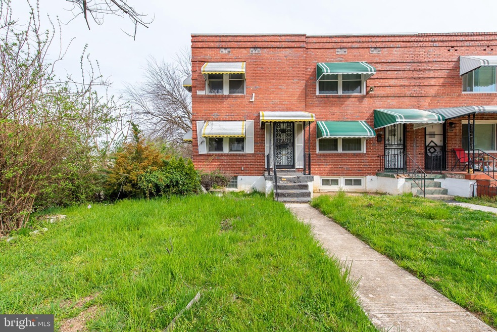 2540 Riggs Ave, Baltimore, MD 21216 - photo 1