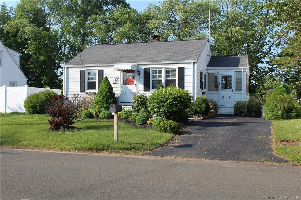 Adorable ranch in a great neighborhood