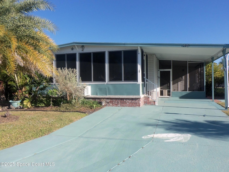 1002 Ginger Ln, Sebastian, FL 32976 - photo 1
