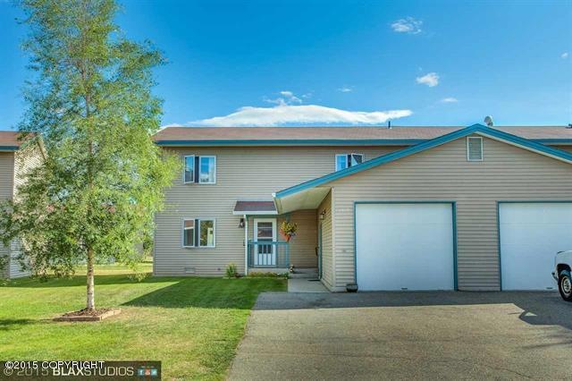 1213 Sutton Loop