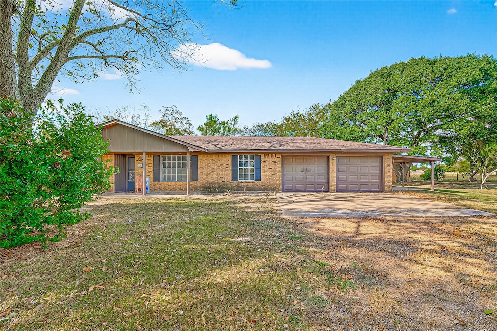 9416 County Road 273, East Bernard, TX 77435 - photo 1