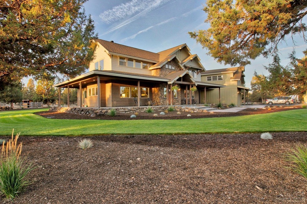 20793 NW Oneil Hwy, Redmond, OR 97756 - photo 1