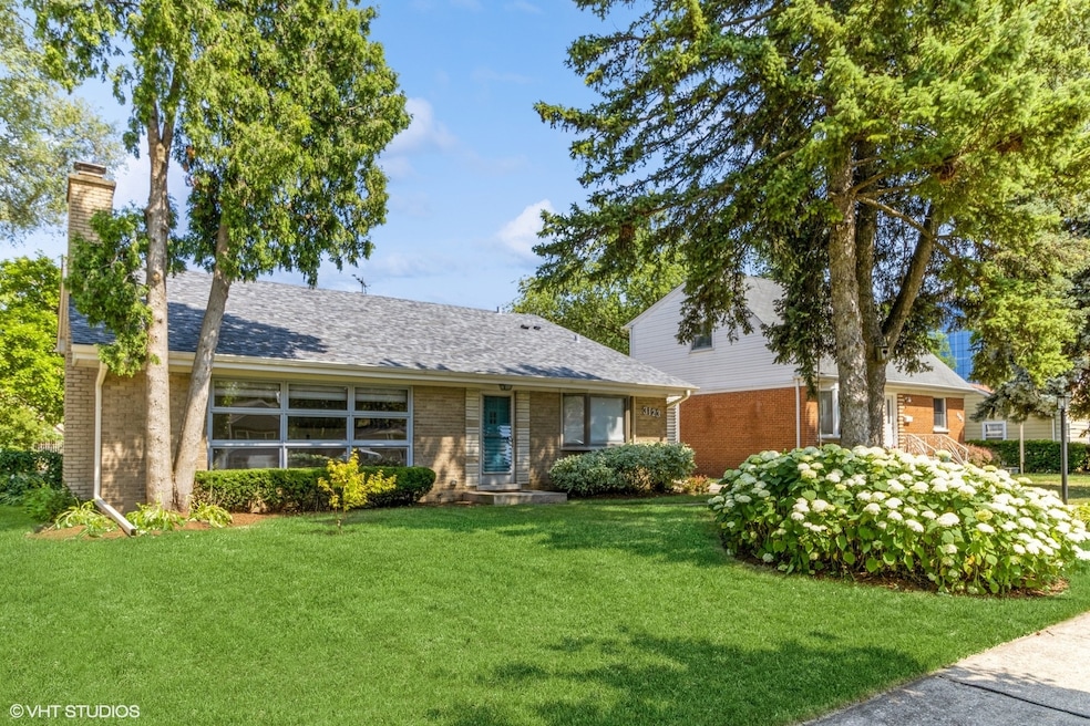 For Rent $2,800/month • Co-Listing Agent