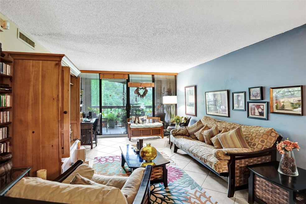 8415 Forest Hills Dr unit 206D, Coral Springs, FL 33065 - photo 1