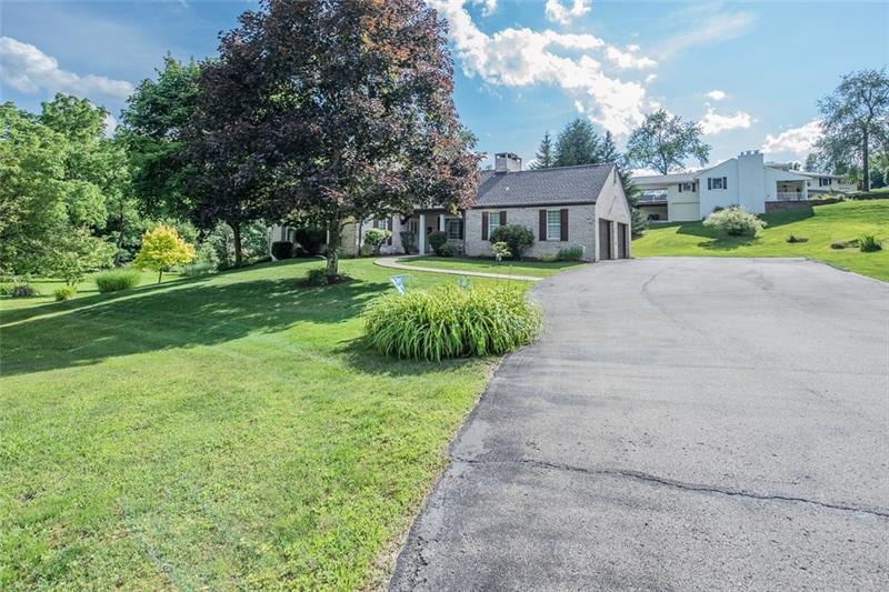 106 Brian Dr, Herminie, PA 15637 - photo 1