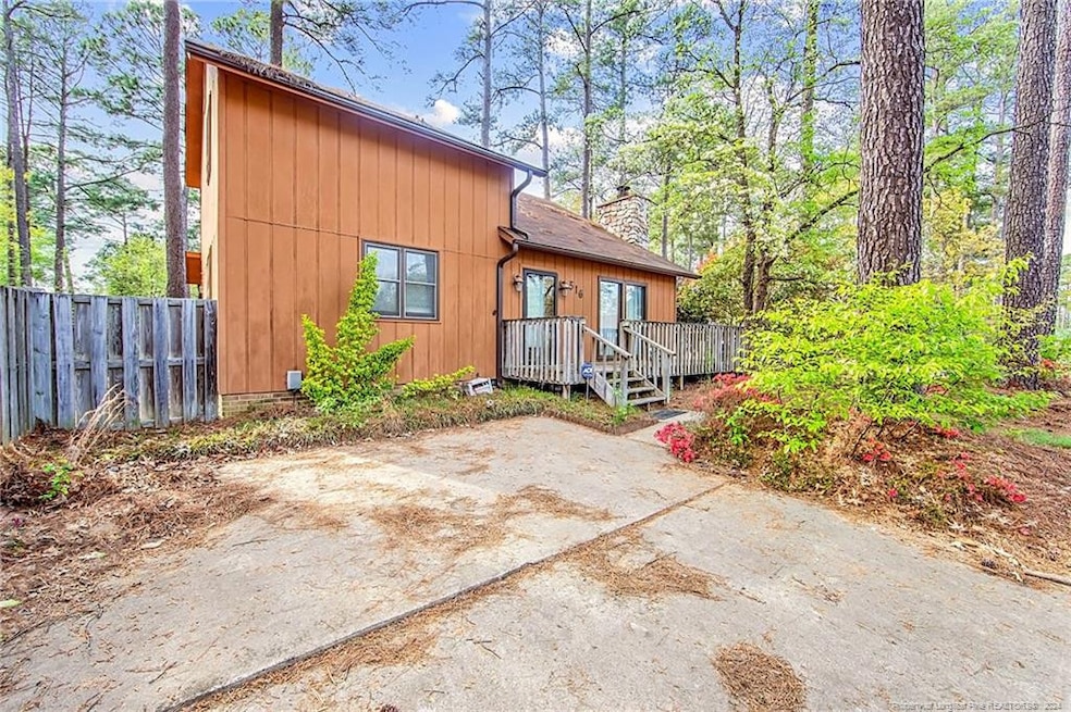 516 Tradewinds Dr, Fayetteville, NC 28314 - photo 1