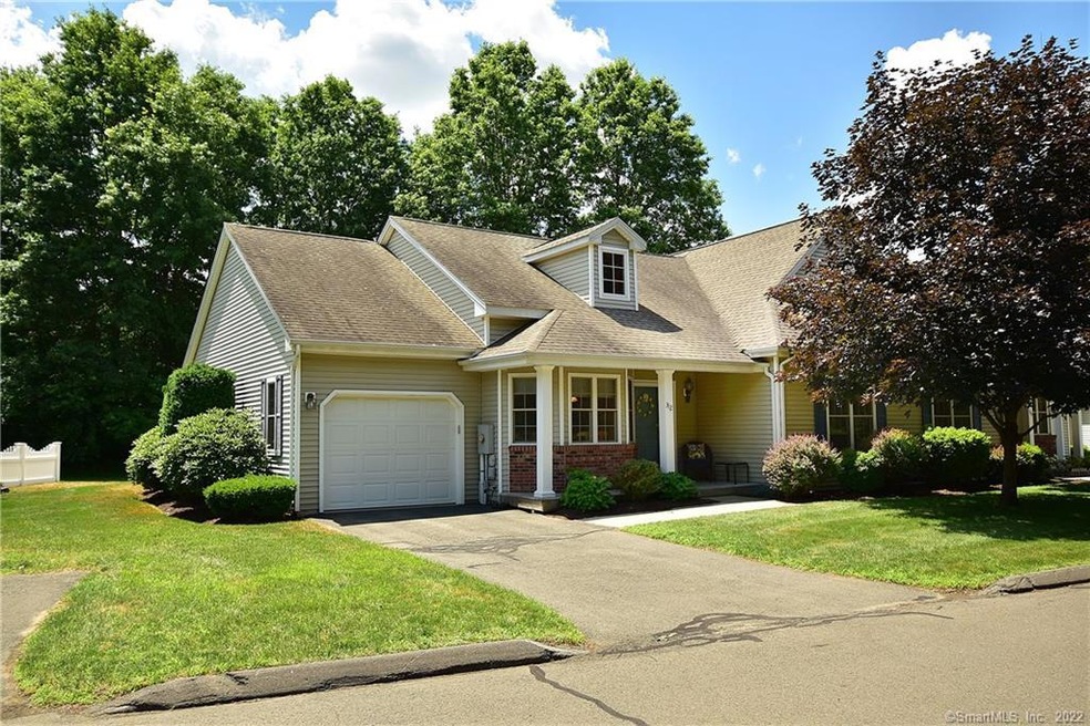 312 Kings Landing unit 312, Windsor, CT 06095 - photo 1