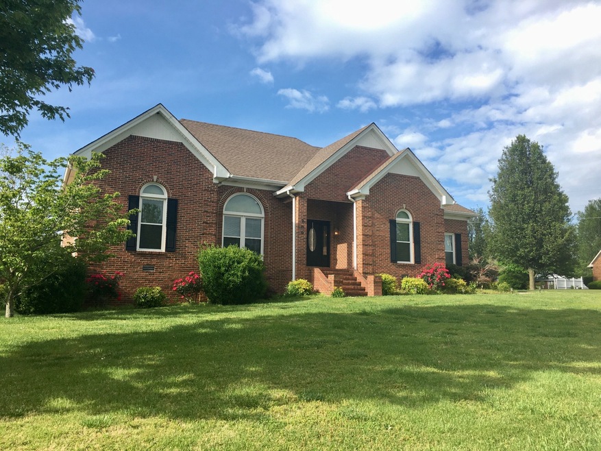 200 Megan Cir, Shelbyville, TN 37160 - photo 1