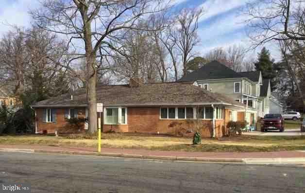 408 Park Ave, Falls Church, VA 22046 - photo 1