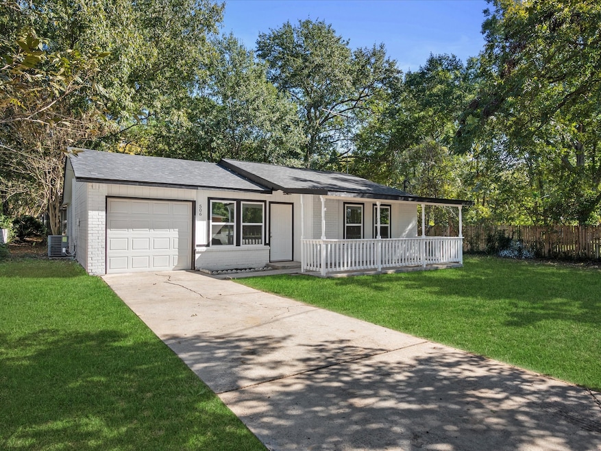 For Sale $275,000 • Co-Listing Agent