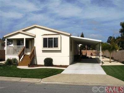Front of home...block wall perimeter...no need to 