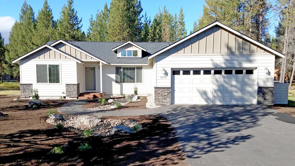 16758_Pony_Express_Way_Bend_OR_97707-Kei
