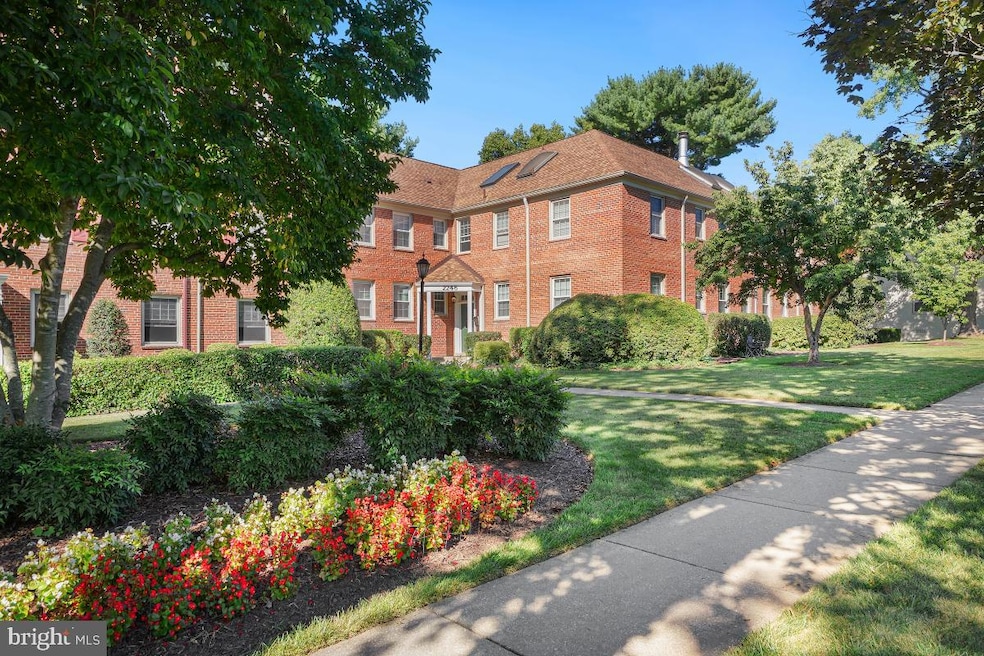 Sold $380,000 • Co-Listing Agent