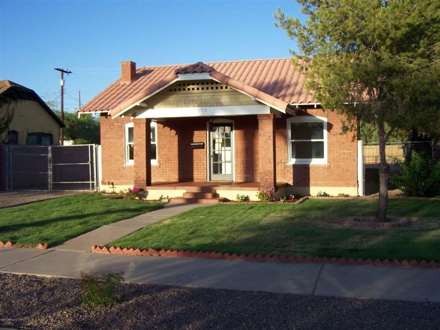 Edgemere,12th pl 001