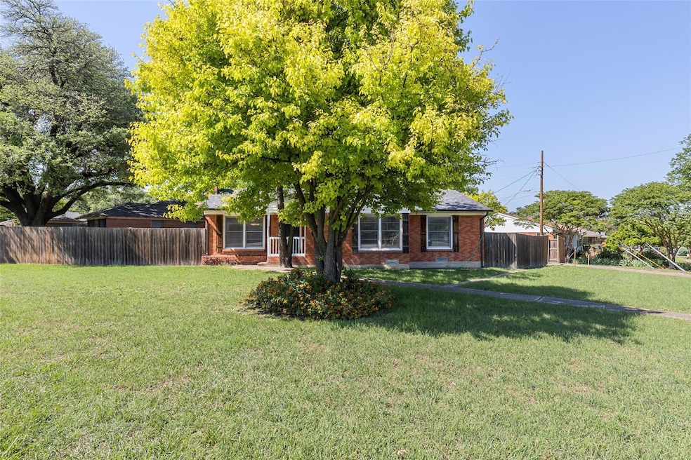 6603 Pimlico Dr, Dallas, TX 75214 - photo 1