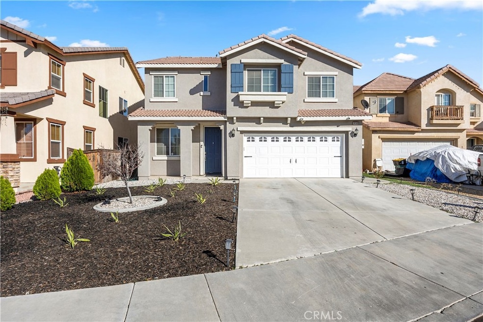 10159 Julianne Ave, Hesperia, CA 92345 - photo 1