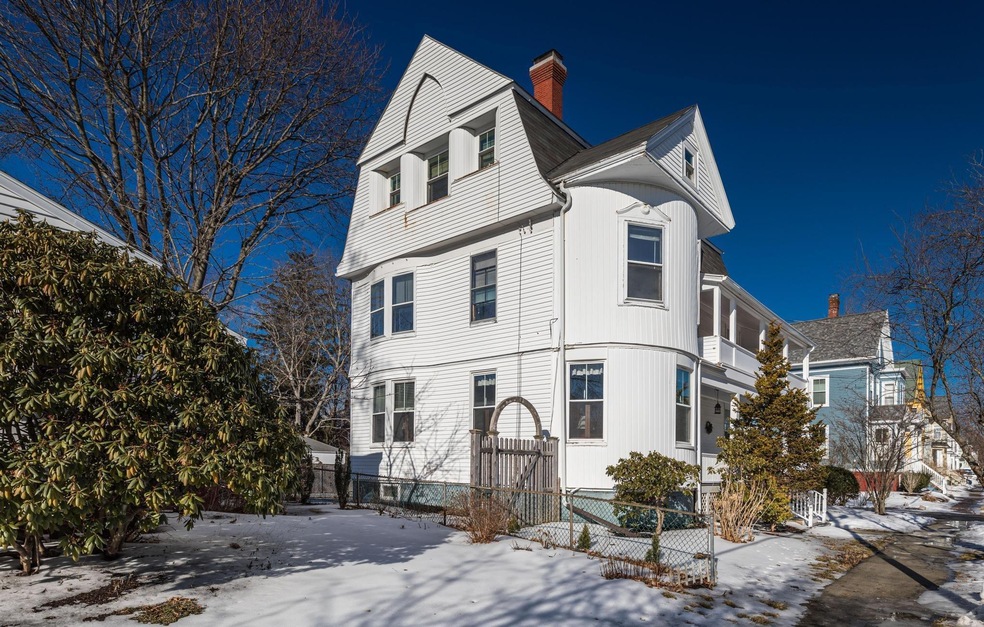 126 Wibird St unit 2, Portsmouth, NH 03801 - photo 1