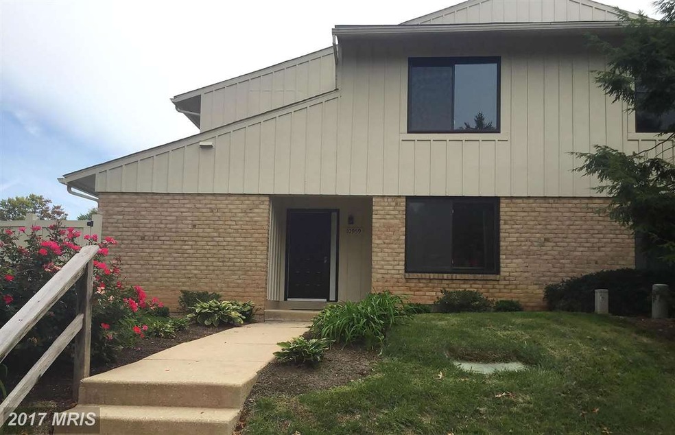 10959 Trotting Ridge Way, Columbia, MD 21044 - photo 1