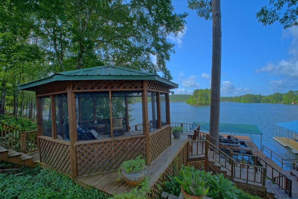 For Sale $425,000