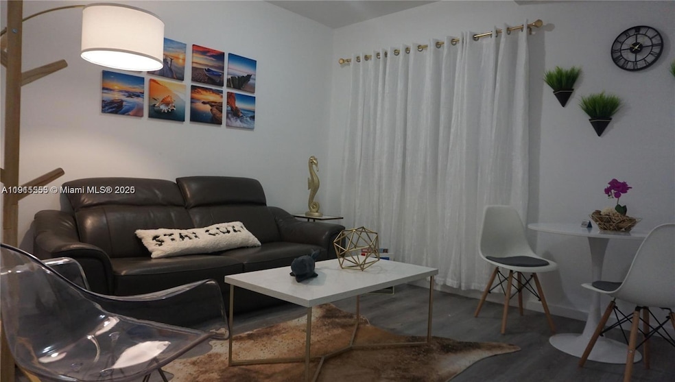 810 7th St unit 107, Miami Beach, FL 33139 - photo 1