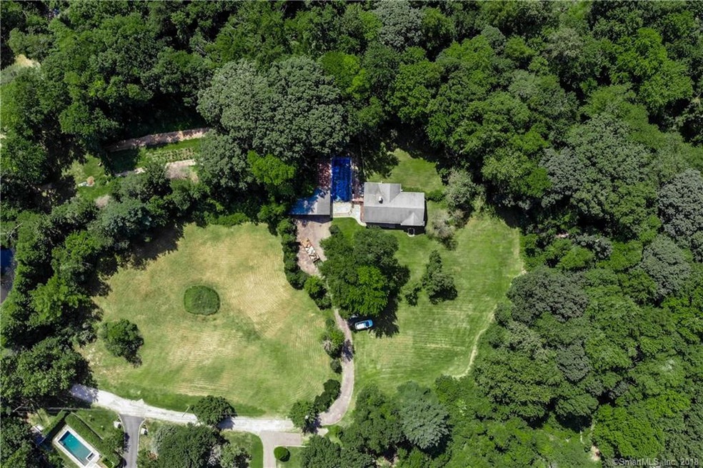 241 Mohegan Rd, Shelton, CT 06484 - photo 1