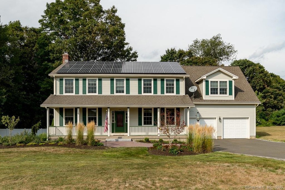 3 Kings Ct, Broad Brook, CT 06016 - photo 1