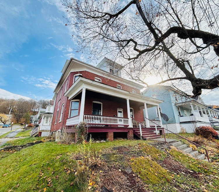 102 S 4th St, Clearfield, PA 16830 - photo 1