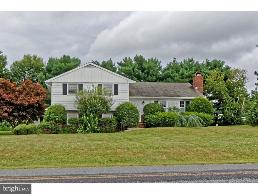 17 Stewart Rd, Pilesgrove, NJ 08098 - photo 1