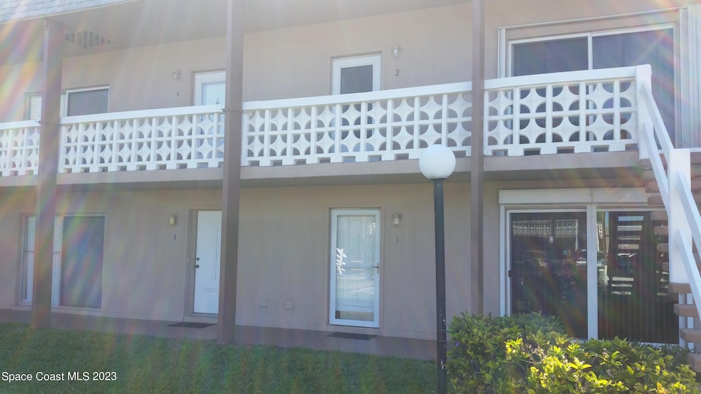 For Rent $1,900/month