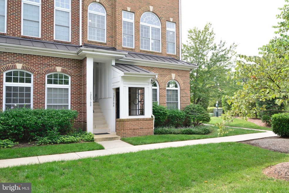 12470B Liberty Bridge Rd unit 101B, Fairfax, VA 22033 - photo 1