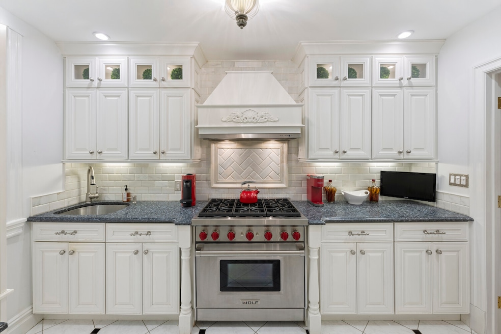 66 E 83rd St unit 1A, New York, NY 10028 - photo 1