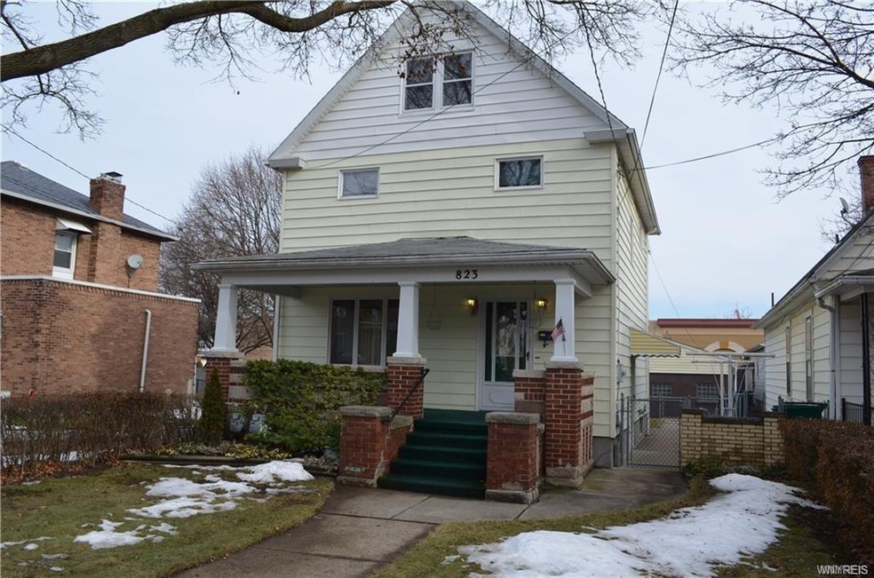 823 17th St unit Front House, Niagara Falls, NY 14301 - photo 1