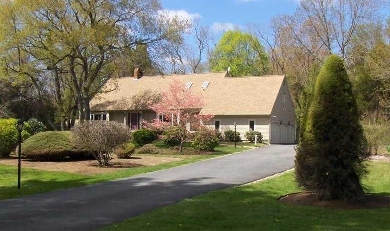 711 Division Rd, East Greenwich, RI 02818 - photo 1