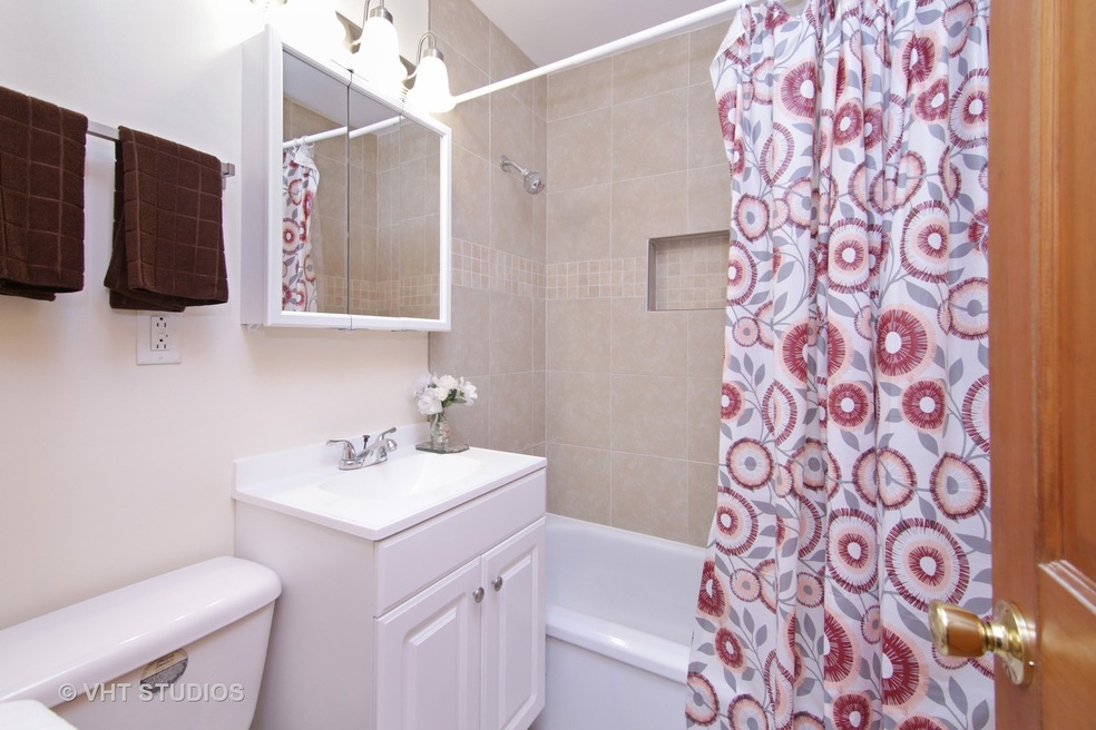 3002 Martin Ln, Rolling Meadows, IL 60008 - photo 1