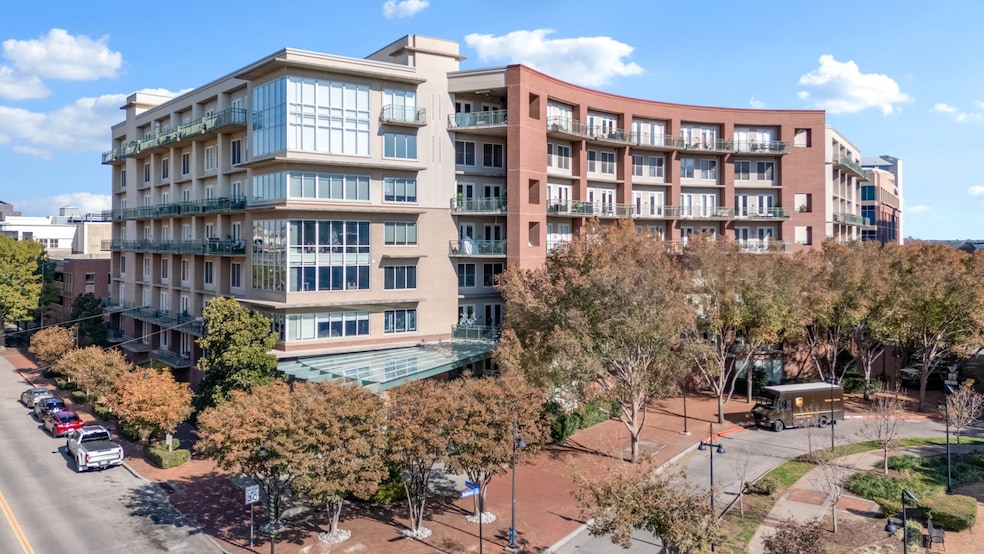 The Aventura unit 733, Addison, TX 75001 - photo 1