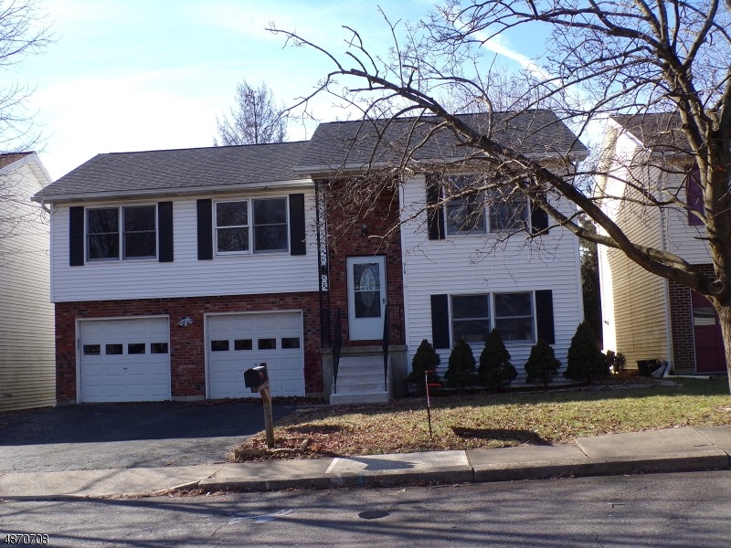 914 Columbus Ave, Phillipsburg, NJ 08865 - photo 1