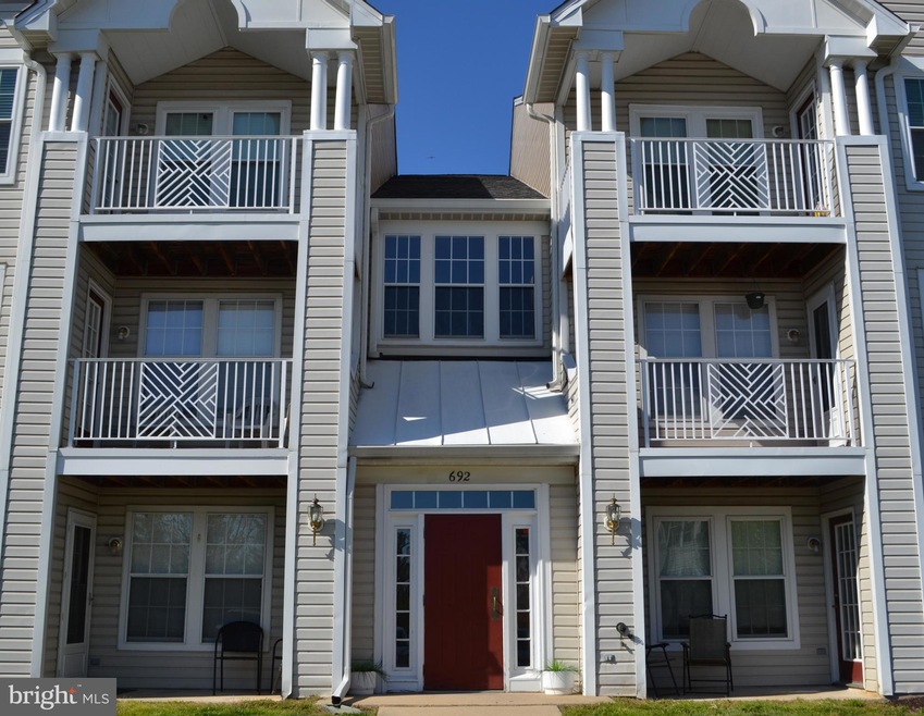692 Winding Stream Way unit 102, Odenton, MD 21113 - photo 1