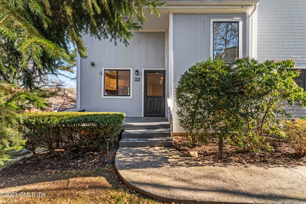 45 Ettl Ln unit 101, Greenwich, CT 06831 - photo 1