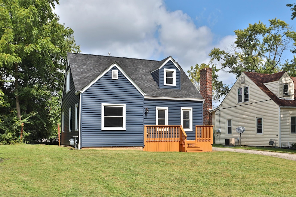 2234-Delavan-01
