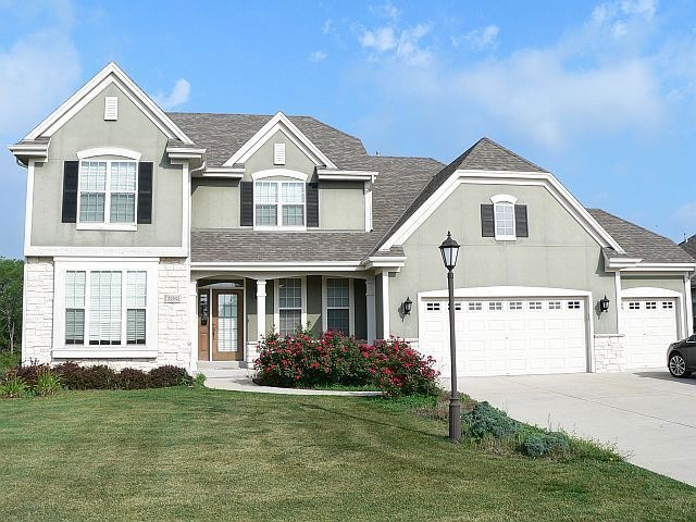 Stunning & Elegant home in Auburn Hills