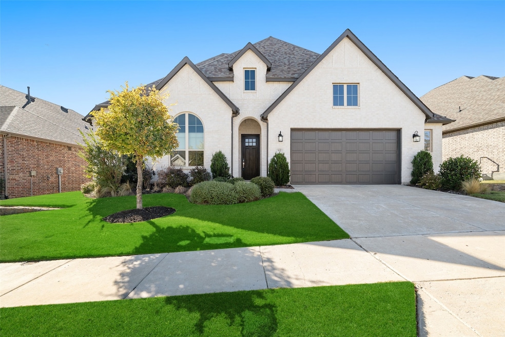 For Sale $590,000 • Co-Listing Agent