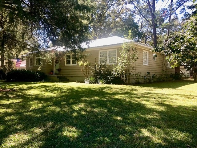 73 S Duren Dr, Thomasville, GA 31757 - photo 1