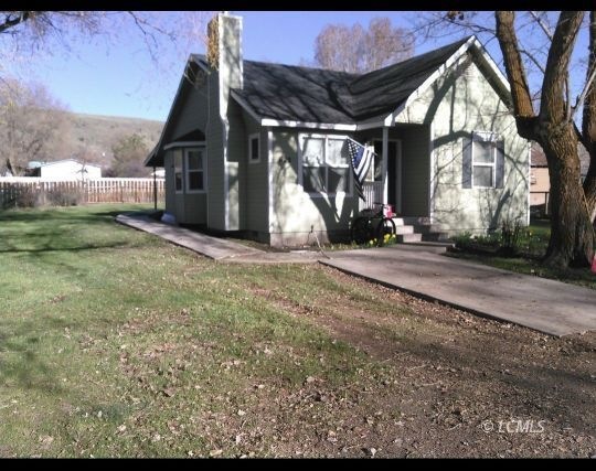 628 N J St, Lakeview, OR 97630 - photo 1