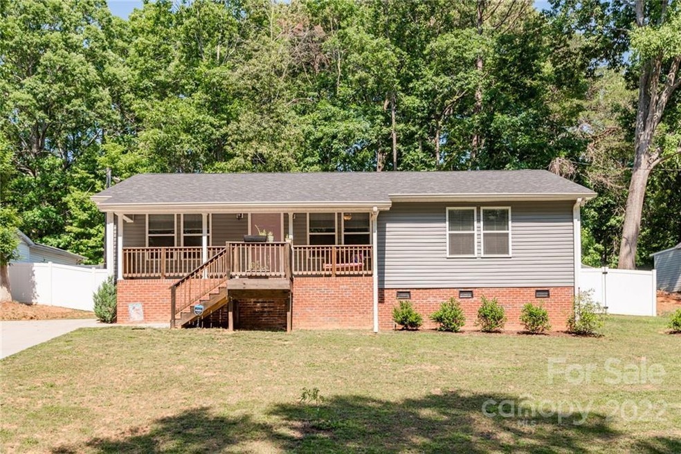 3812 Branding Iron Dr, Gastonia, NC 28052 - photo 1
