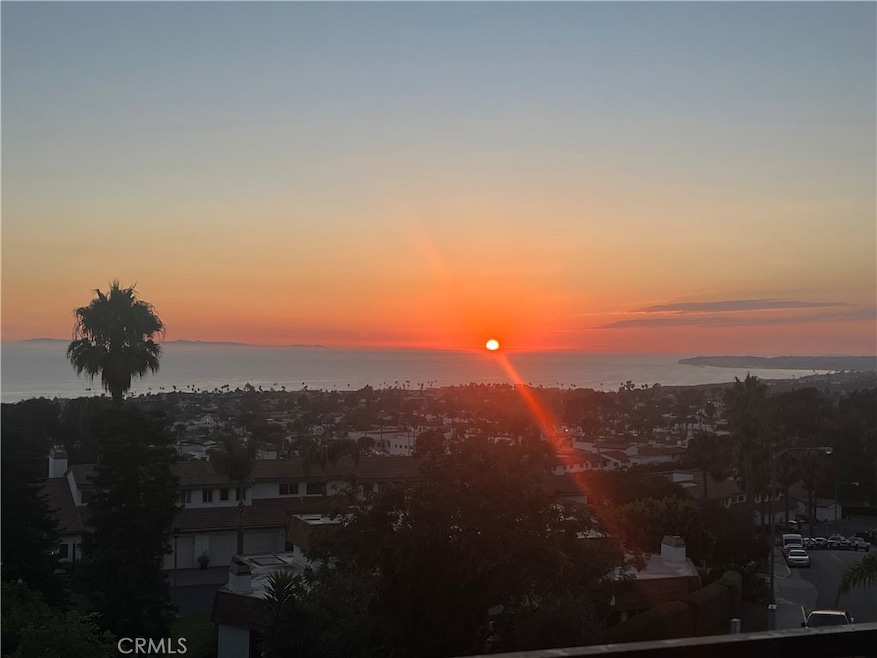 201 S La Esperanza unit 10, San Clemente, CA 92672 - photo 1