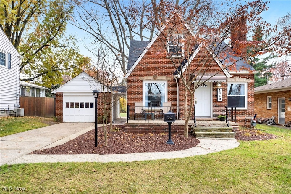 5840 Queens Hwy, Parma Heights, OH 44130 - photo 1