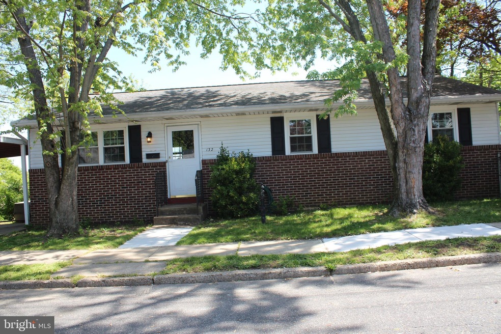 132 Yale Ave, Gloucester City, NJ 08030 - photo 1